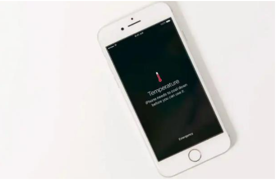 昌宁苹果手机维修分享iPhone 手机发热如何快速降温 