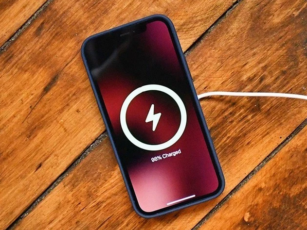 昌宁苹果手机维修分享iPhone 12可以随便充电吗 